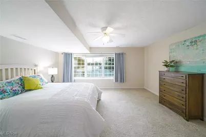 909 Grand View Lane, Aurora, OH 44202 - Photo 32