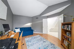 909 Grandview Ln, Aurora, OH 44202 - Photo 18