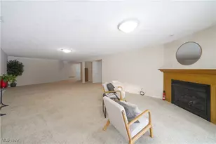 909 Grandview Ln, Aurora, OH 44202 - Photo 30