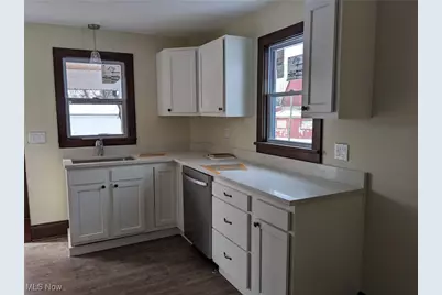 298 Substation Road, Brunswick, OH 44212 - Photo 8