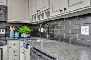 2222 Detroit Ave, Loveland, OH 44113 - Photo 22