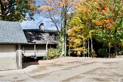 1722 Treetop Trail #11, Akron, OH 44313 - Photo 20