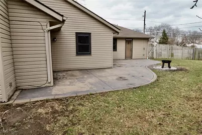 4440 E Lake Road, Sheffield Lake, OH 44054 - Photo 6