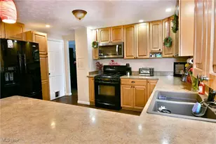 1350 Northfield Dr, Mineral Ridge, OH 44440 - Photo 26