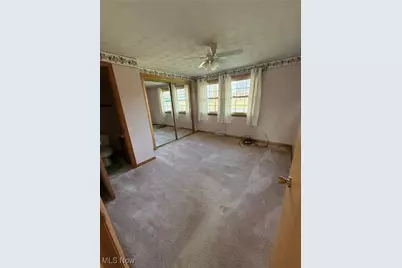 964 Country Club Drive, Zanesville, OH 43701 - Photo 34