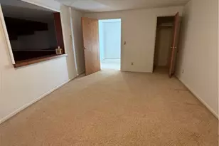 964 Country Club Dr, Zanesville, OH 43701 - Photo 16