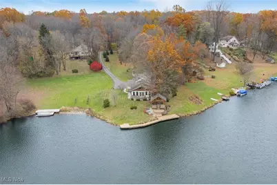 83 Cherry Drive NW, North Canton, OH 44720 - Photo 1