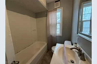 4723 E 94th Street, Garfield Heights, OH 44125 - Photo 14
