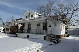 4723 E 94th St, Garfield Heights, OH 44125 - Photo 2