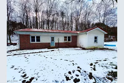 4542 Bloomfield Road, Cambridge, OH 43725 - Photo 2