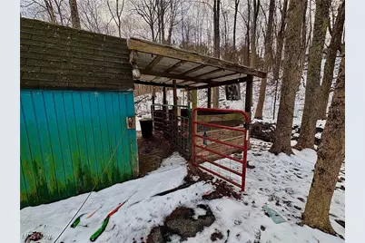 4542 Bloomfield Road, Cambridge, OH 43725 - Photo 10