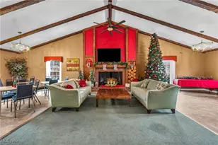 2095 Beechtree Dr, Uniontown, OH 44685 - Photo 38