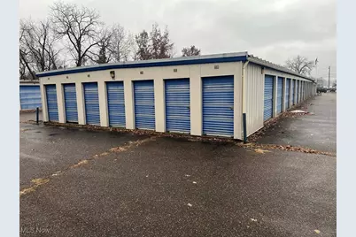 5800 Fulton Drive NW, Canton, OH 44718 - Photo 10