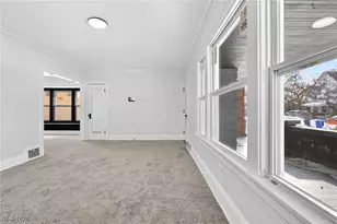 833 E 156th St, Loveland, OH 44110 - Photo 10