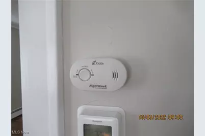 2015 Baxterly Avenue, Oakwood, OH 44107 - Photo 8