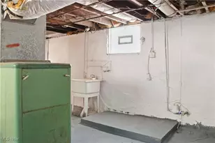 2458 Vestal Rd, Youngstown, OH 44509 - Photo 20