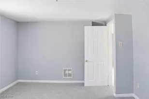 2458 Vestal Rd, Youngstown, OH 44509 - Photo 16