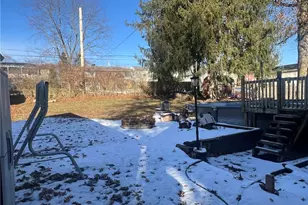 121 Park Dr, St Clairsville, OH 43950 - Photo 10