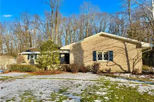 7465 Yellow Creek Dr, Poland, OH 44514 - Photo 2