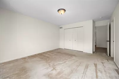 953 Longitude Lane, Amherst, OH 44001 - Photo 18