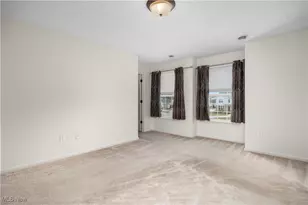 953 Longitude Ln, Amherst, OH 44001 - Photo 20