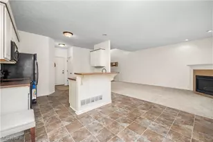 953 Longitude Ln, Amherst, OH 44001 - Photo 32