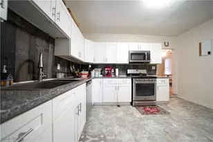 1573 Coutant Ave, Oakwood, OH 44107 - Photo 14