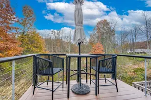 2286 Bent Branch Ct, Akron, OH 44333 - Photo 38