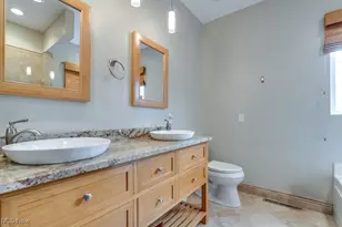 2286 Bent Branch Ct, Akron, OH 44333 - Photo 18