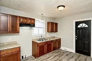 1628 Clark Ave SW, Canton, OH 44706 - Photo 4