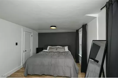 1033 Herberich Avenue, Akron, OH 44301 - Photo 26