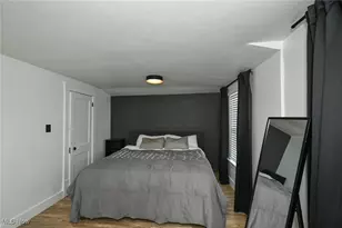 1033 Herberich Ave, Akron, OH 44301 - Photo 26