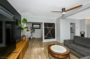 1033 Herberich Ave, Akron, OH 44301 - Photo 10