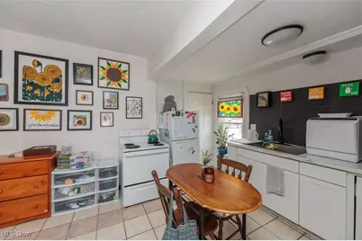 21082 Westwood Drive, Strongsville, OH 44149 - Photo 18