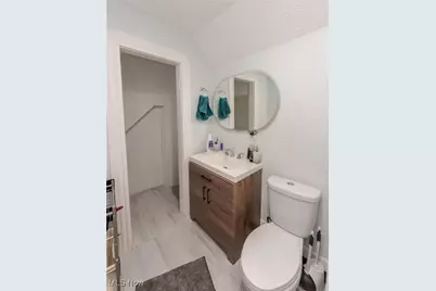 21082 Westwood Drive, Strongsville, OH 44149 - Photo 14