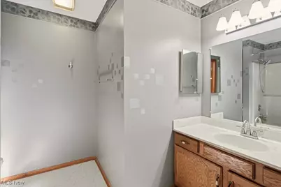 7470 Millrace Lane, Sagamore Hills, OH 44067 - Photo 18