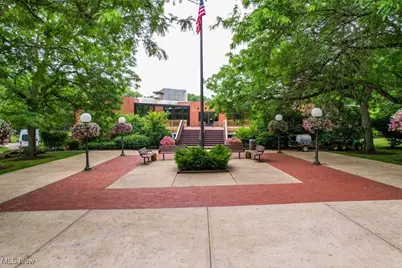 7470 Millrace Lane, Sagamore Hills, OH 44067 - Photo 32