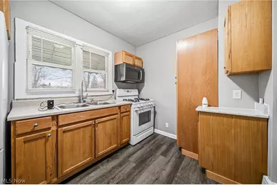 5425 Adams Avenue, Ashtabula, OH 44004 - Photo 16