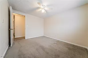 148 Englewood Dr, Avon Lake, OH 44012 - Photo 8