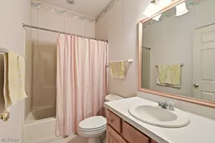 2804 Valley Rd, Cuyahoga Falls, OH 44223 - Photo 26