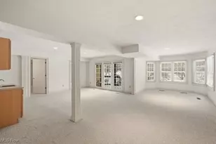 2804 Valley Rd, Cuyahoga Falls, OH 44223 - Photo 32