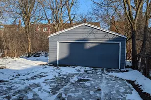 2939 E 130th St, Loveland, OH 44120 - Photo 2