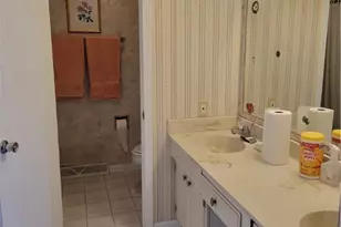 1552 Jacobs Ln, Kent, OH 44240 - Photo 4