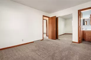 1675 Nob Hill Rd, Zanesville, OH 43701 - Photo 8