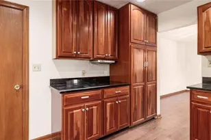 1675 Nob Hill Rd, Zanesville, OH 43701 - Photo 16