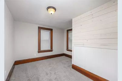 485 Lloyd Street, Barberton, OH 44203 - Photo 12