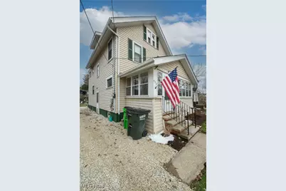 485 Lloyd Street, Barberton, OH 44203 - Photo 2
