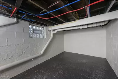 485 Lloyd Street, Barberton, OH 44203 - Photo 22