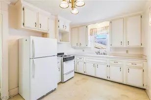 2123 37th St NW, Canton, OH 44709 - Photo 2