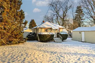 2123 37th St NW, Canton, OH 44709 - Photo 14